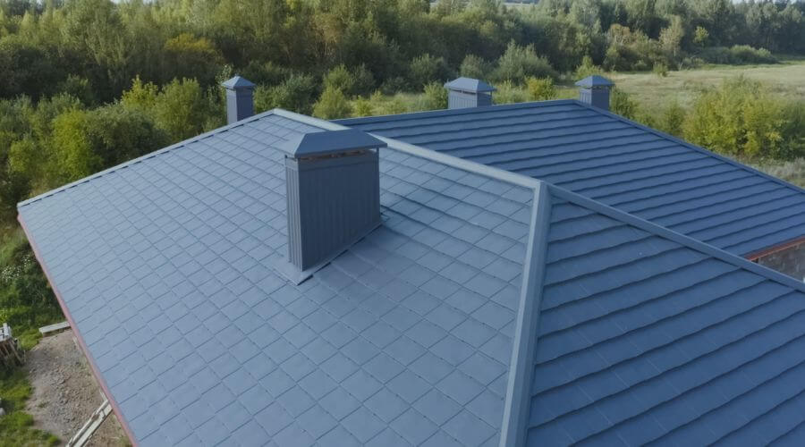 Professional residential roofers in Laotto, IN